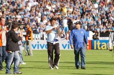Em 2006, Renato foi ovacionado no Olímpico, mesmo sendo adversário